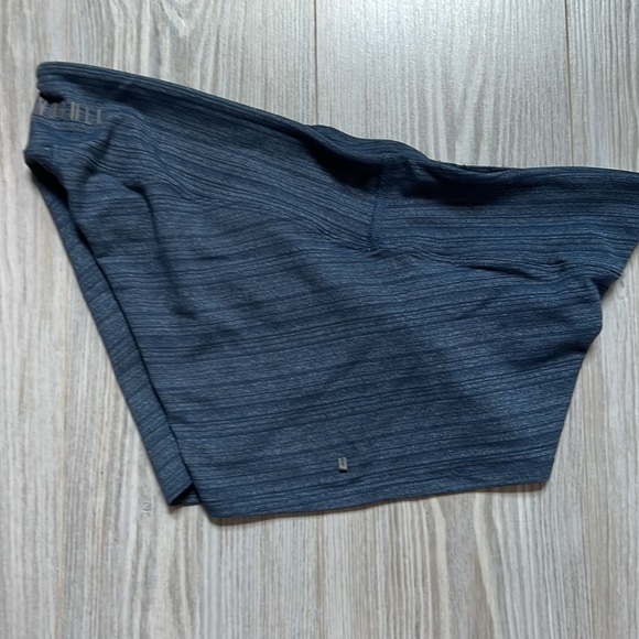 NOBULL shorts blue size large - Picture 2 of 3